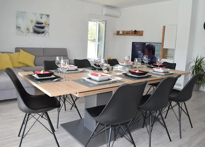 Savrsen Odmor U Villa Ivona